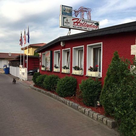 Pension Hollyday Ahrensfelde Zewnętrze zdjęcie
